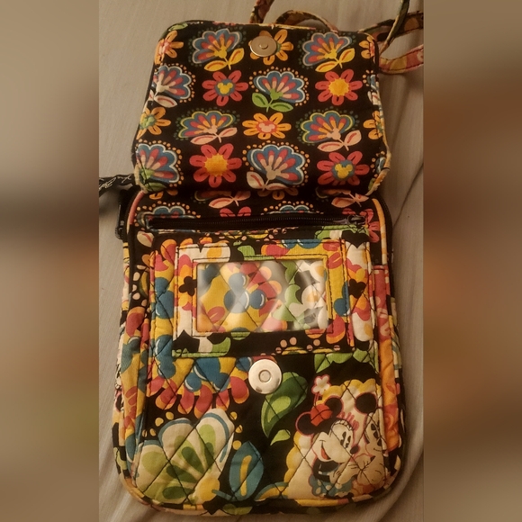 VERA Bradley Disney Mickey Mouse Crossbody Bag - Picture 3 of 8